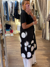 Load image into Gallery viewer, Malissa J Circle Dress Black 2478